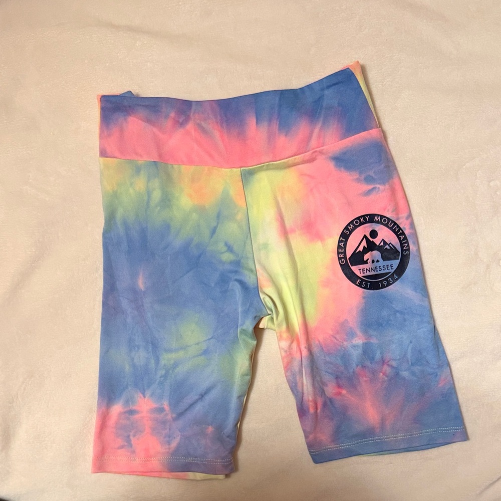 Great Smoky Mountains Tie-Dye High-Waist Bike Shorts - Multicolor